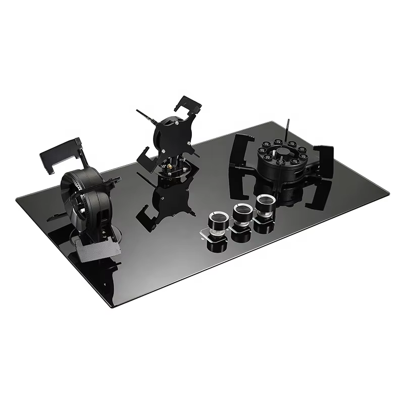 Three Burner Gas Hob High Heat and Simmering